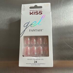 KISS Gel Fantasy Iridescent Pink Nails